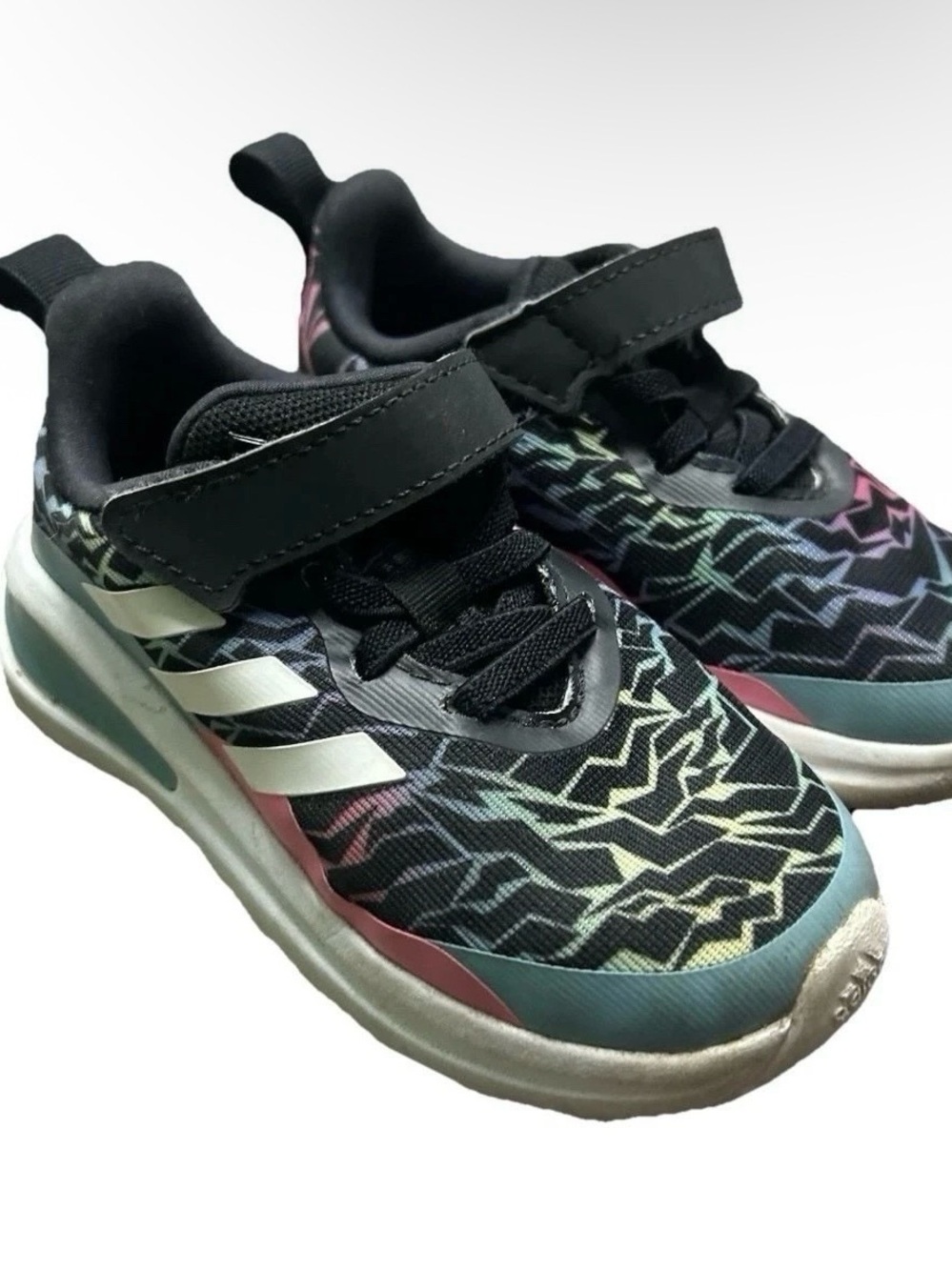 Adidas Toddler Girl Sneakers Size 7